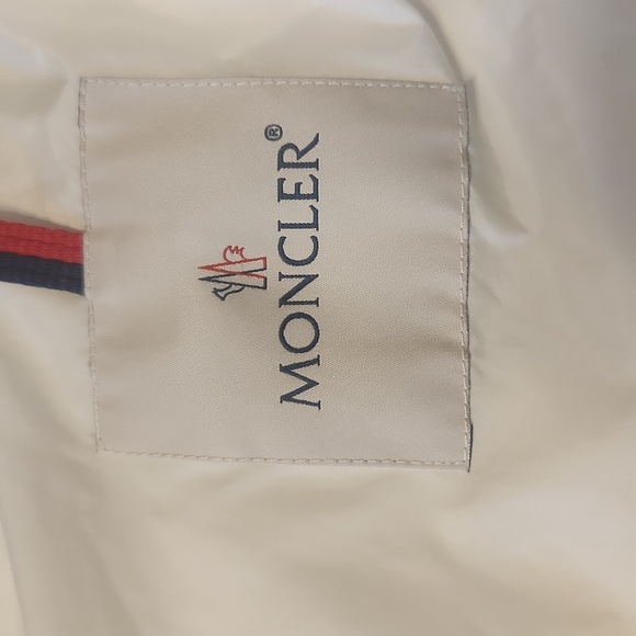 Moncler Kids Ivory Vest - Picture 12 of 16